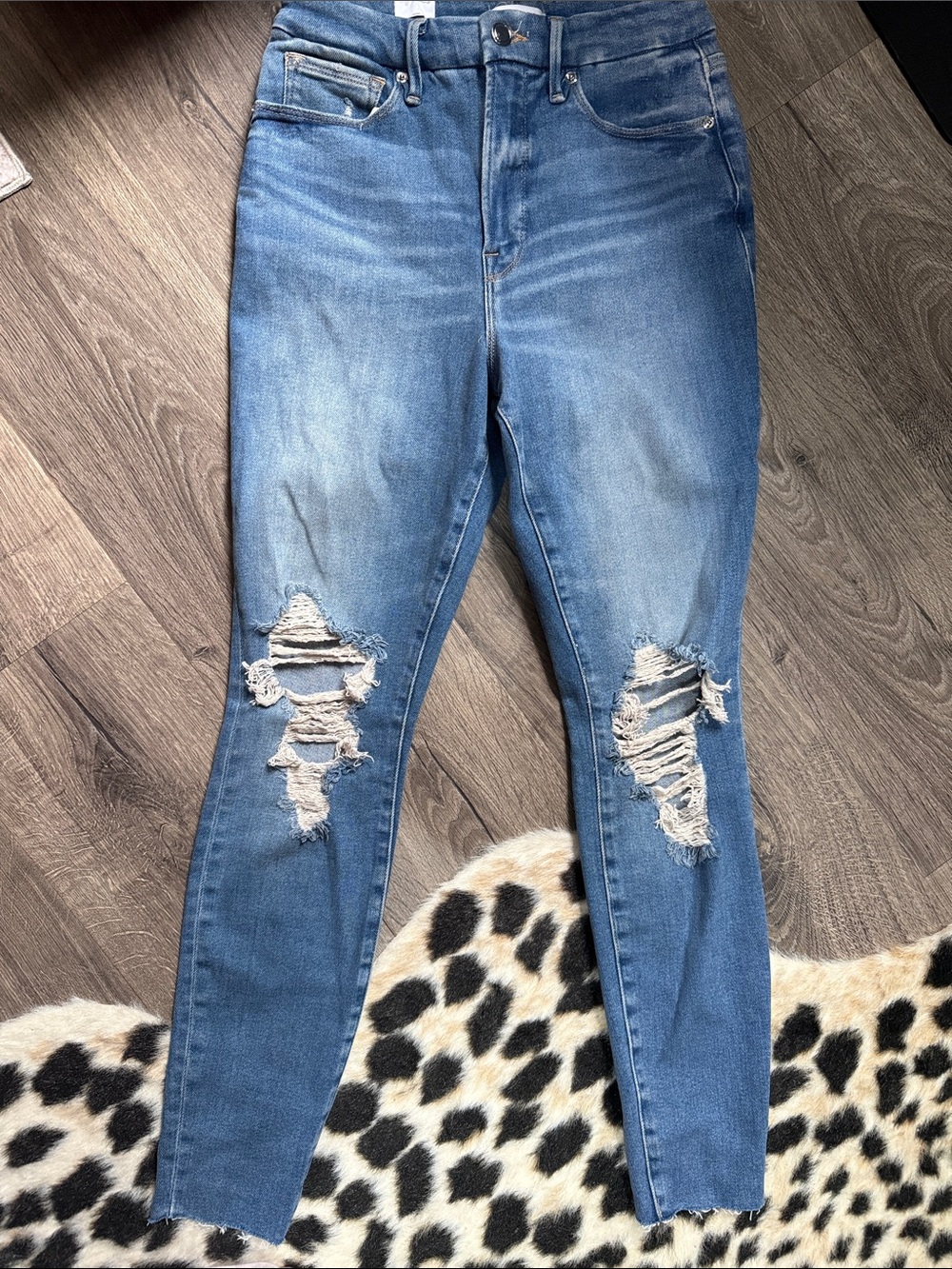 Good American Distressed Skinny Jeans - Blue Wash